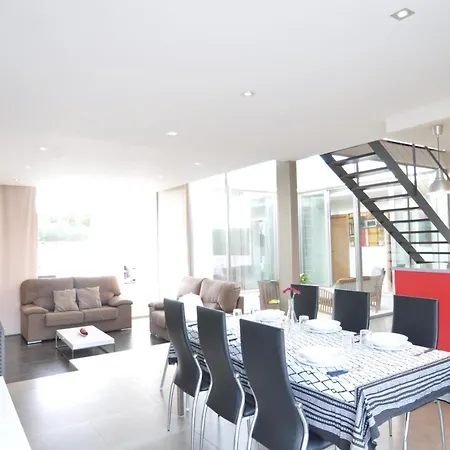 Great House For Families Holiday home