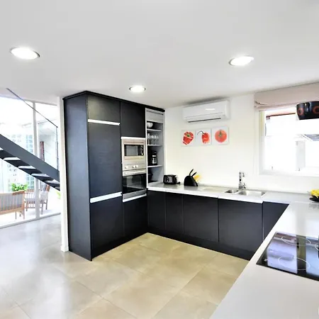 Holiday home Great House For Families