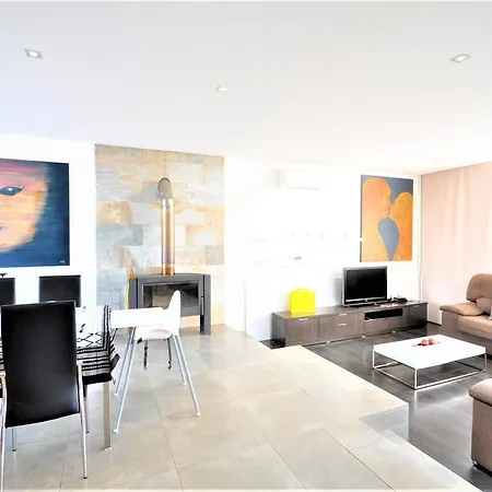 Great House For Families Holiday home