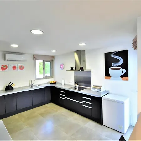Great House For Families